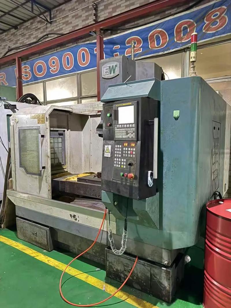 三轴试验设备核心动力 BT40主轴15000转与1000三线轨配置解析